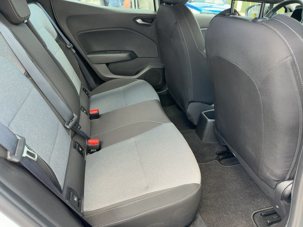 Fahrzeugabbildung Renault Clio Evolution SCe 65 GJR SHZ