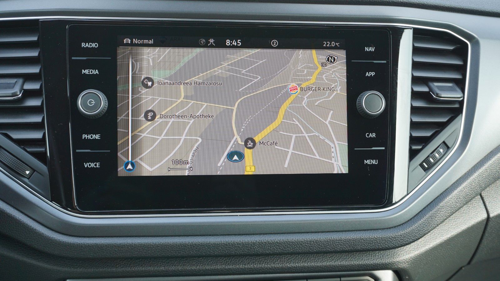 Fahrzeugabbildung Volkswagen T-Roc Cabriolet R-Line,Navi,DCC, DAB+,OPF, ALS,