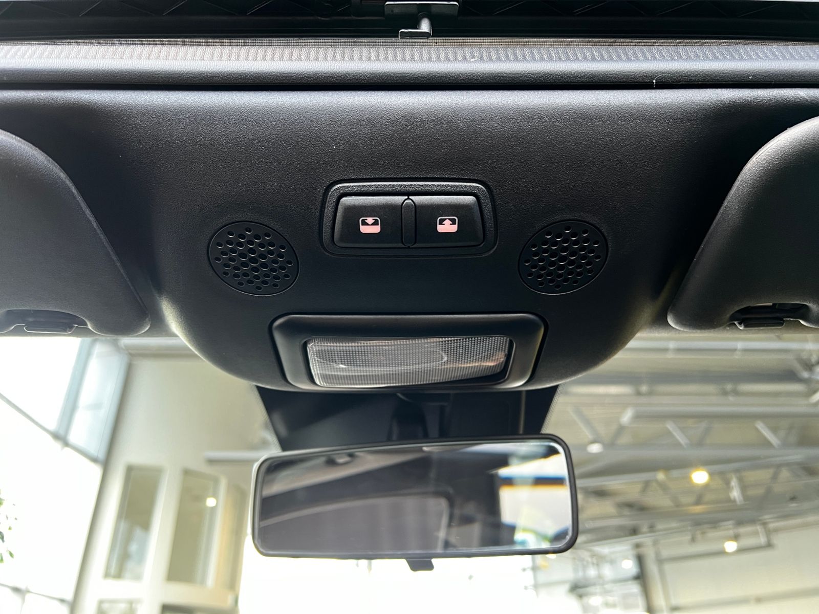 Fahrzeugabbildung Abarth 595C esseesse AKRAPOVIC XENON NAVI ALU