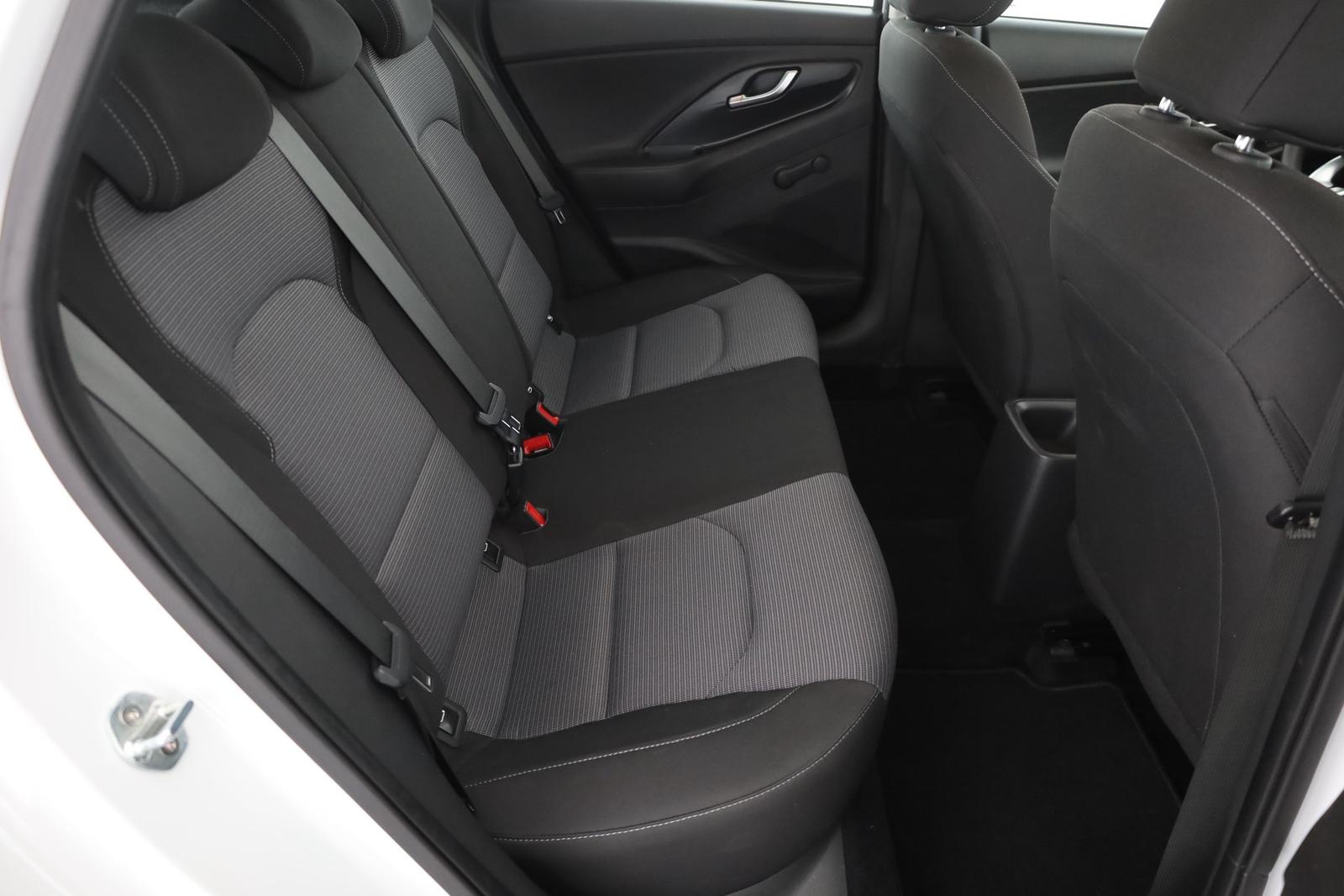 Hyundai i30 1.5 Pure DAB Tempomat Bluetooth Klima, миниатюра 25