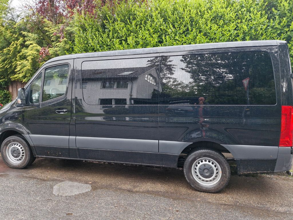 Image of Mercedes-Benz Sprinter