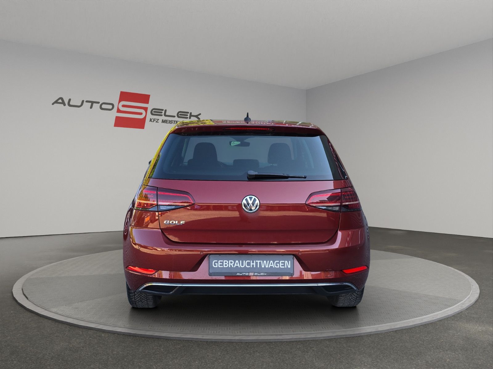 Fahrzeugabbildung Volkswagen Golf VII IQ.DRIVE Start-Stopp AUTOMATIK NAVI