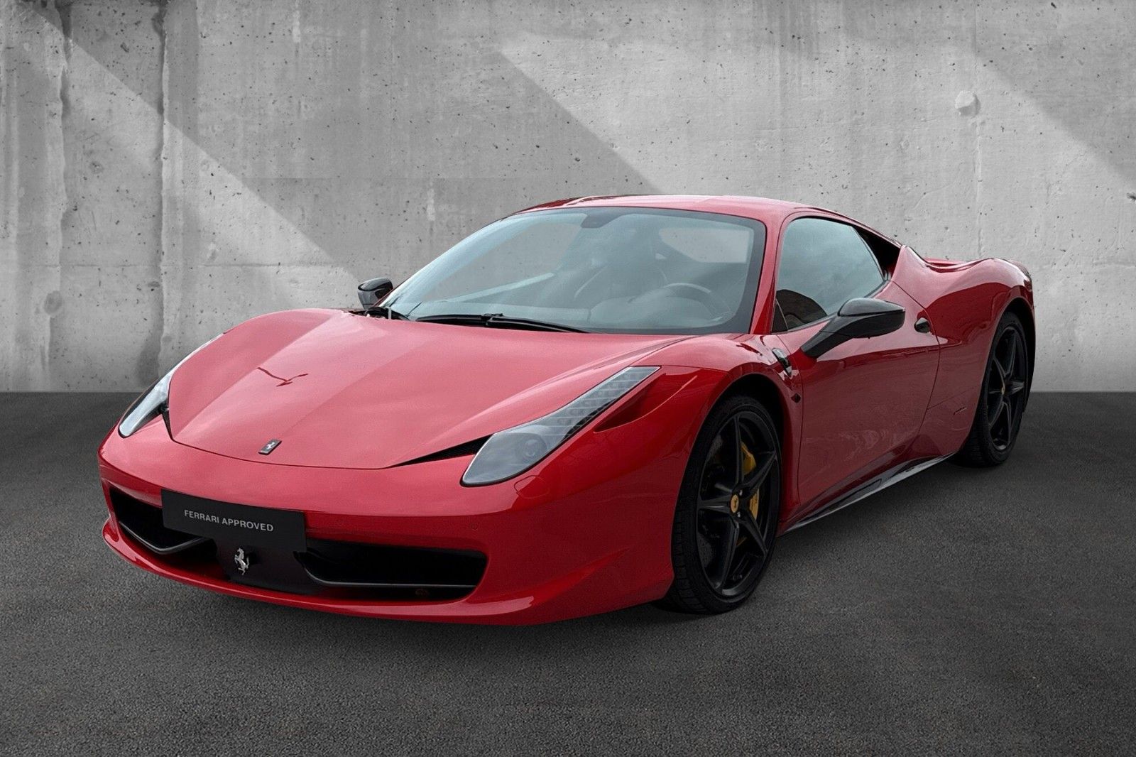 Fahrzeugabbildung Ferrari 458 Italia*ChallengeGrill*VollCarbon*LED Lenkrad