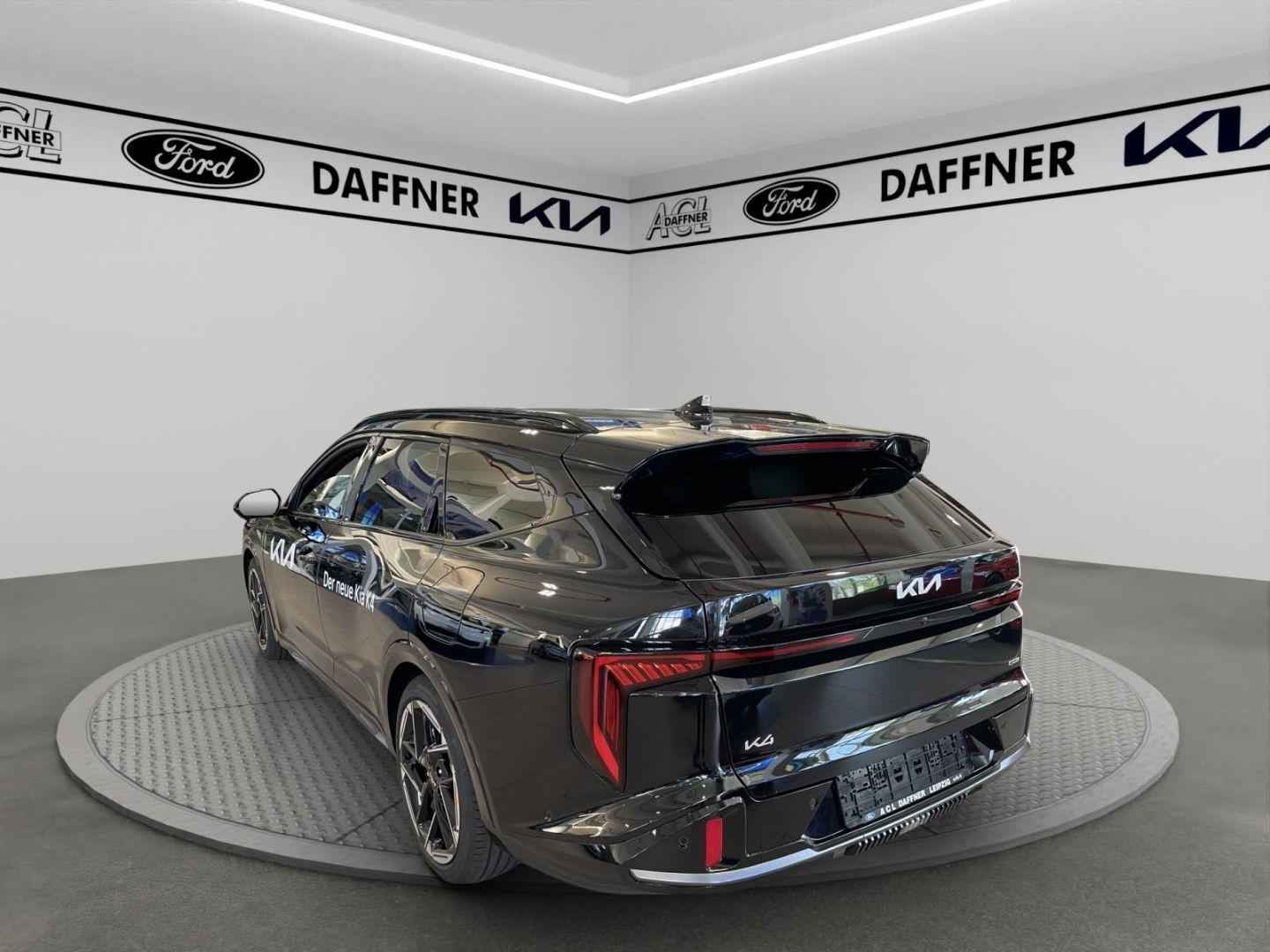 Fahrzeugabbildung Kia K4 1,6 GT-Line totWinkelASS PANO Kamera Navi LED