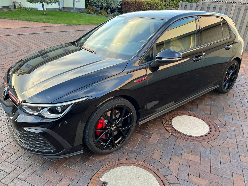 Image of Volkswagen Golf