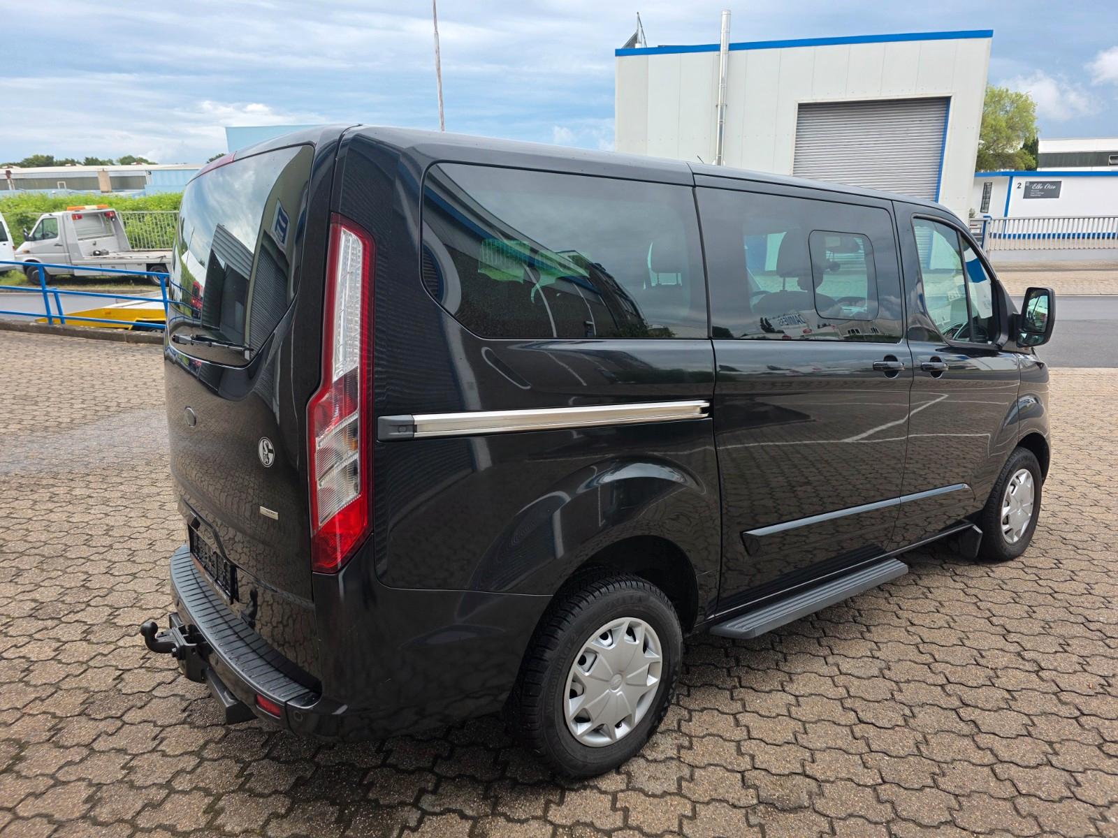 Ford Tourneo Custom