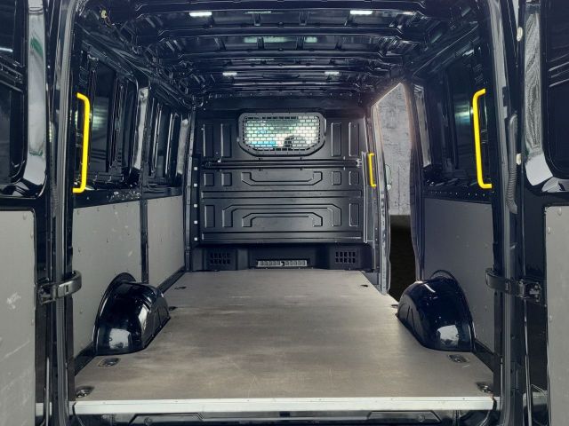 Crafter 35 2.0TDI Navi Tempomat AHK ParkAssist