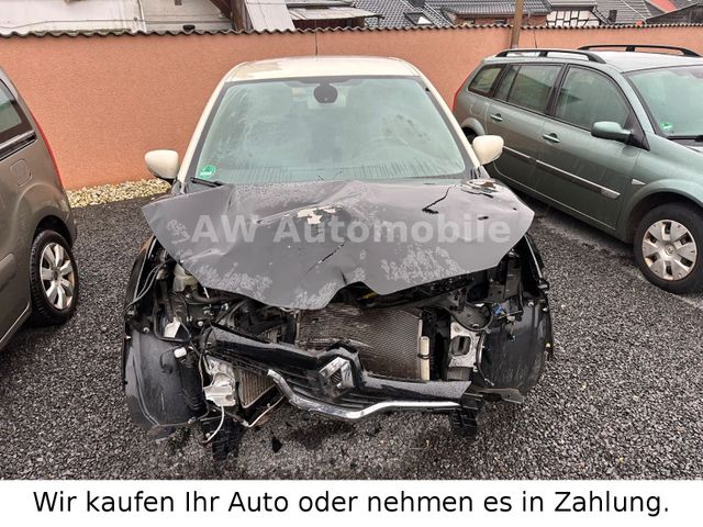 Renault Captur Expression!Motor Und Getriebe in Ordnung!