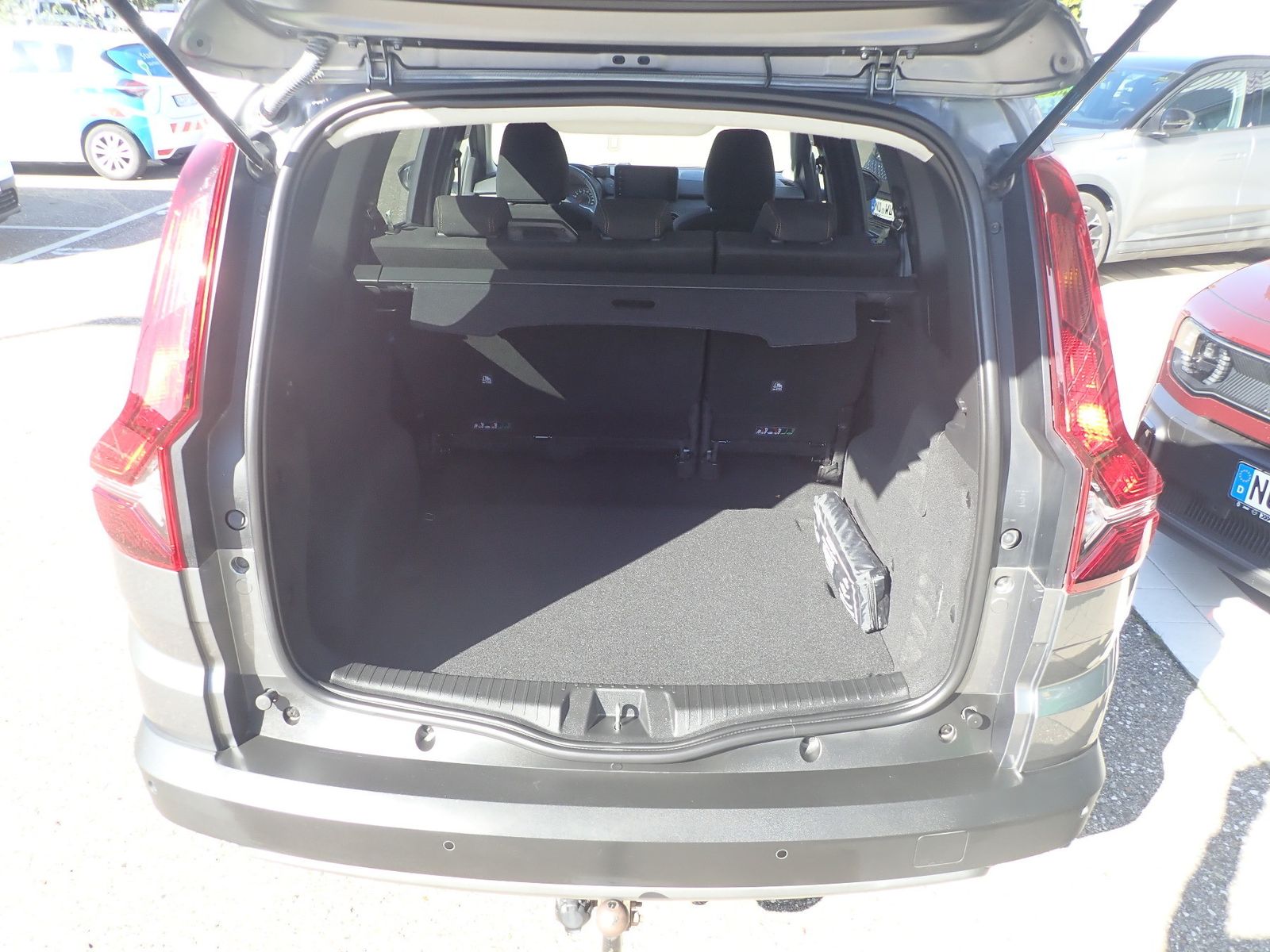Fahrzeugabbildung Dacia Jogger Extreme+ TCe 110