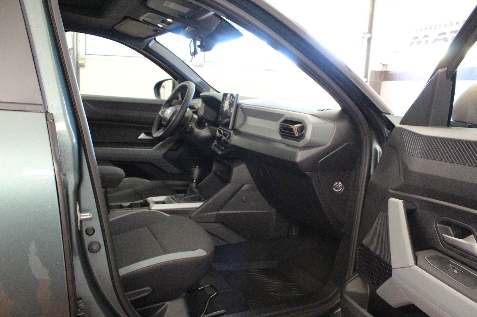 Fahrzeugabbildung Dacia Bigster mild hybrid-G 140 Extreme +Benzin/LPG