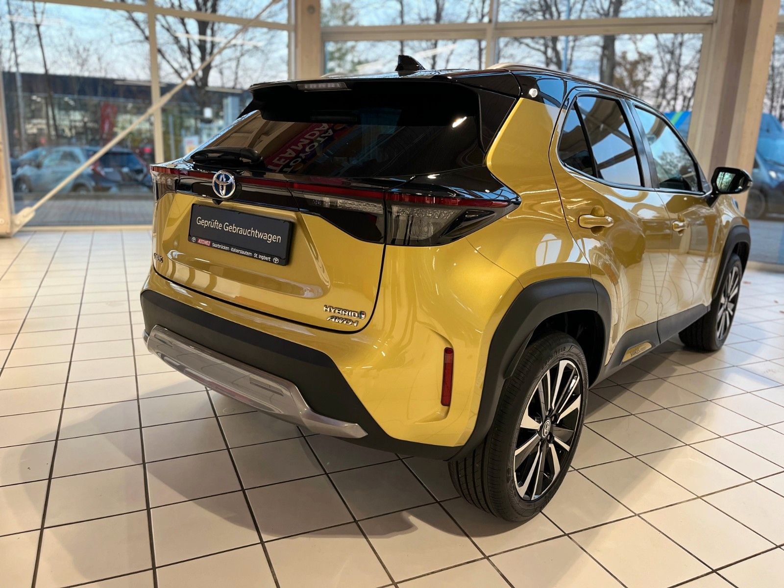 Fahrzeugabbildung Toyota Yaris Cross Premiere Edition Allrad