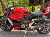 Ducati Streetfighter V2 1 - DUCATI STREETFIGHTER