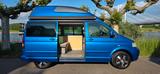 Volkswagen T5 California Polyroof - blaue Volkswagen T5 California
