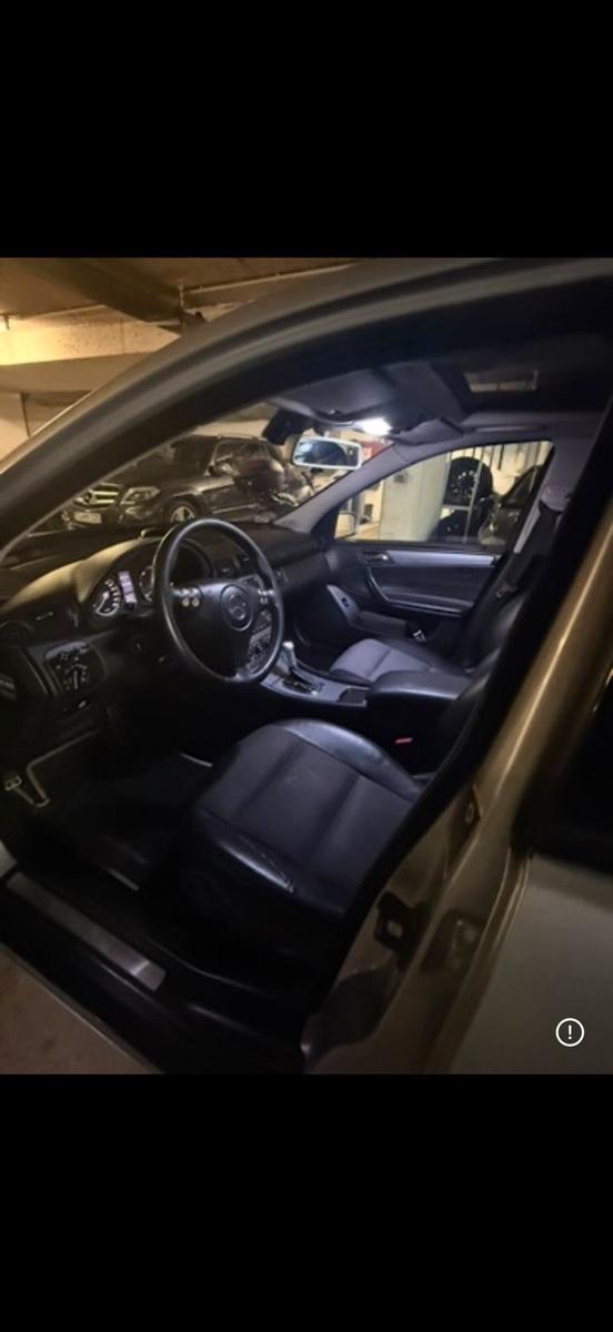 Mercedes-Benz C220 2007 — photo 8