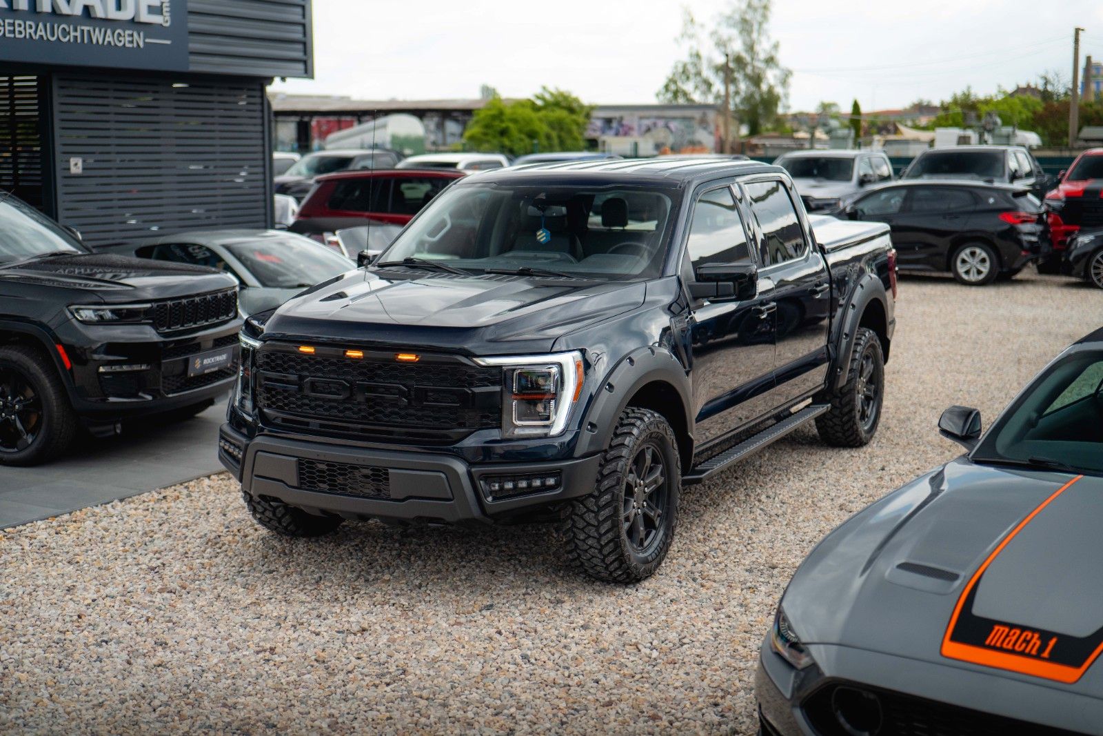 Fahrzeugabbildung Ford F150 5.0 V8 4x4 LARIAT RAPTOR SupCrew *LED*B&O*