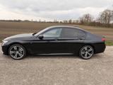 BMW 750i xDrive - VOLLAUSSTATTUNG TOP Zustand - BMW 7er Reihe Gebrauchtwagen in München