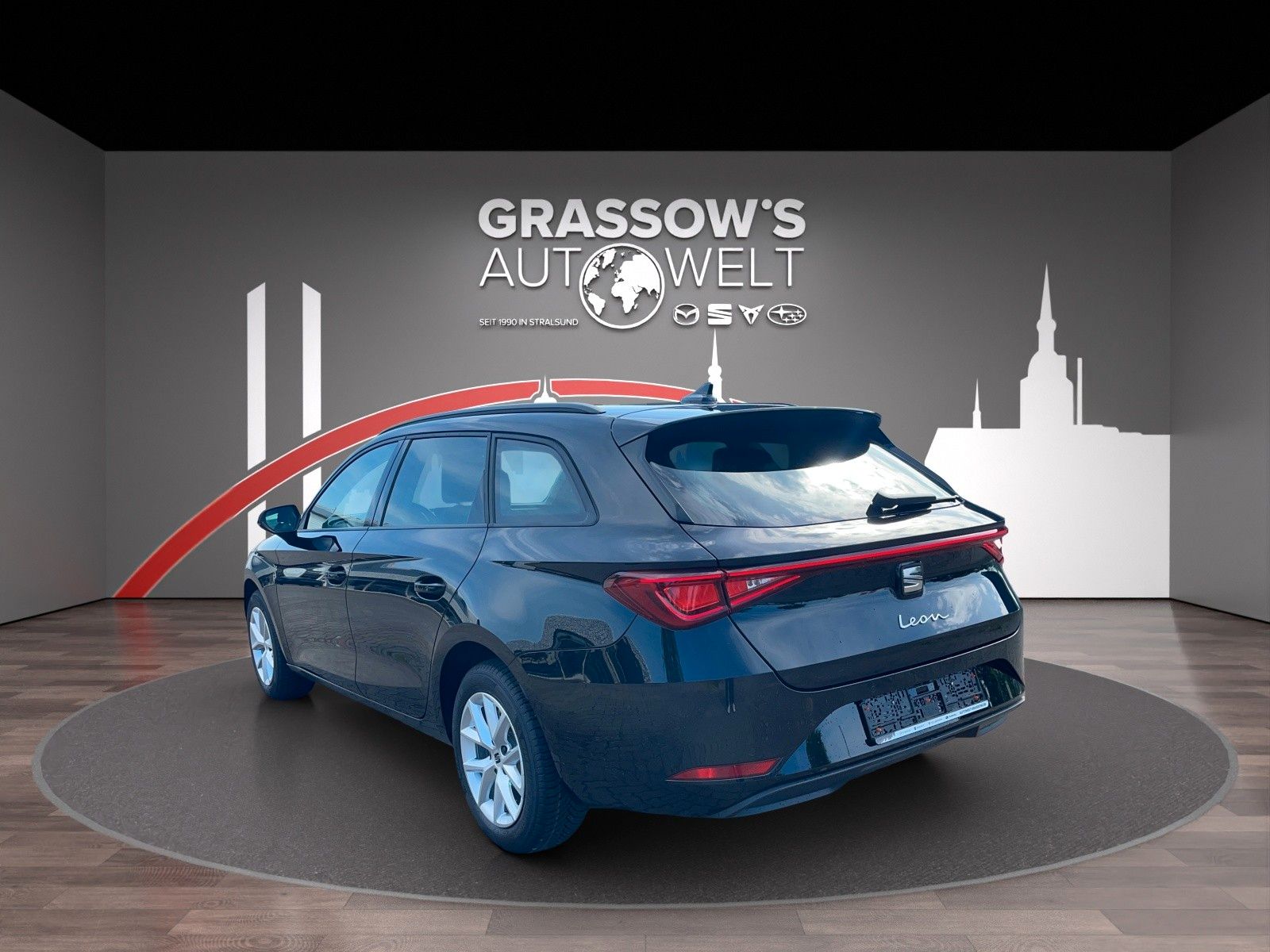Fahrzeugabbildung SEAT Leon Sportstourer 1.5 eTSI DSG NAVI/LED/ACC/RFK