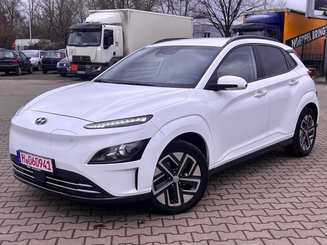 Hyundai Kona Select Elektro 2WD RfKamera CarPlay ACC