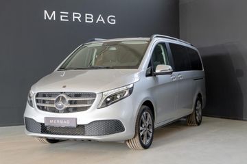 Mercedes V 220 - 1