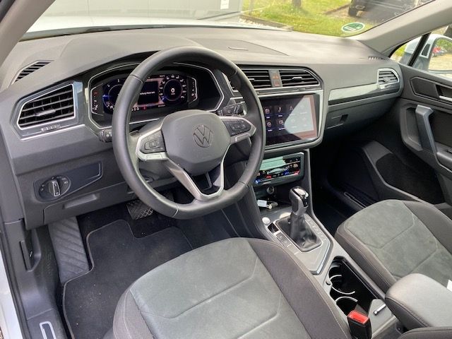 Tiguan 2.0 TDI DSG Elegance AHK/MATRIX/19-ZOLL/N