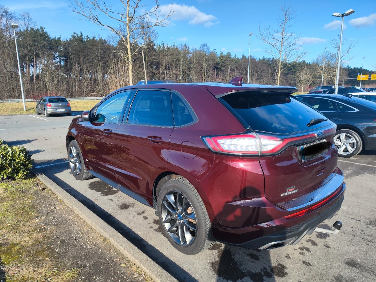 Ford Edge 2,0 l TDCi 4x4 ST-Line mit Garantie
