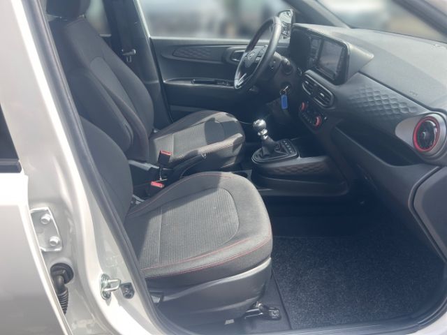 Fahrzeugabbildung Hyundai i10 N Line 1.0 EU6d Sportpaket Navi Apple CarPla