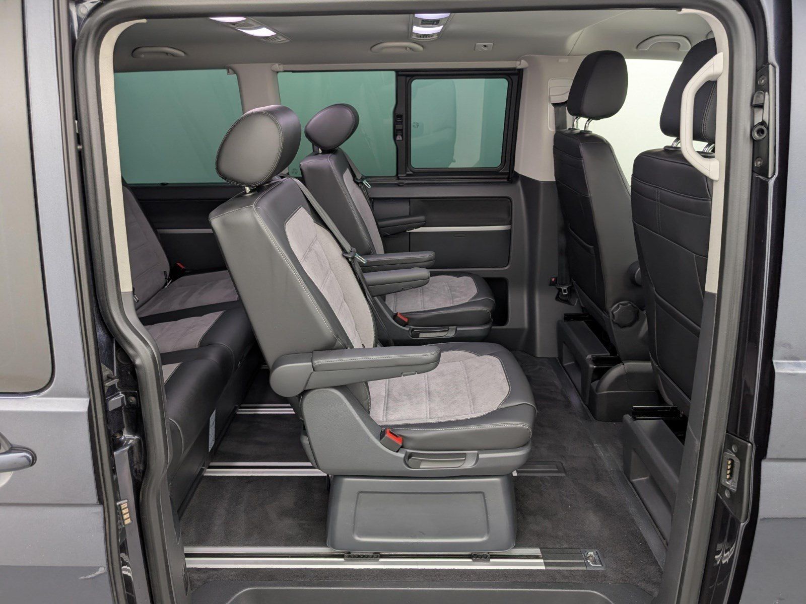 VW T6 Transporter T6.1 Transporter Multivan 2.0 TDI Comfortline – Bild 5