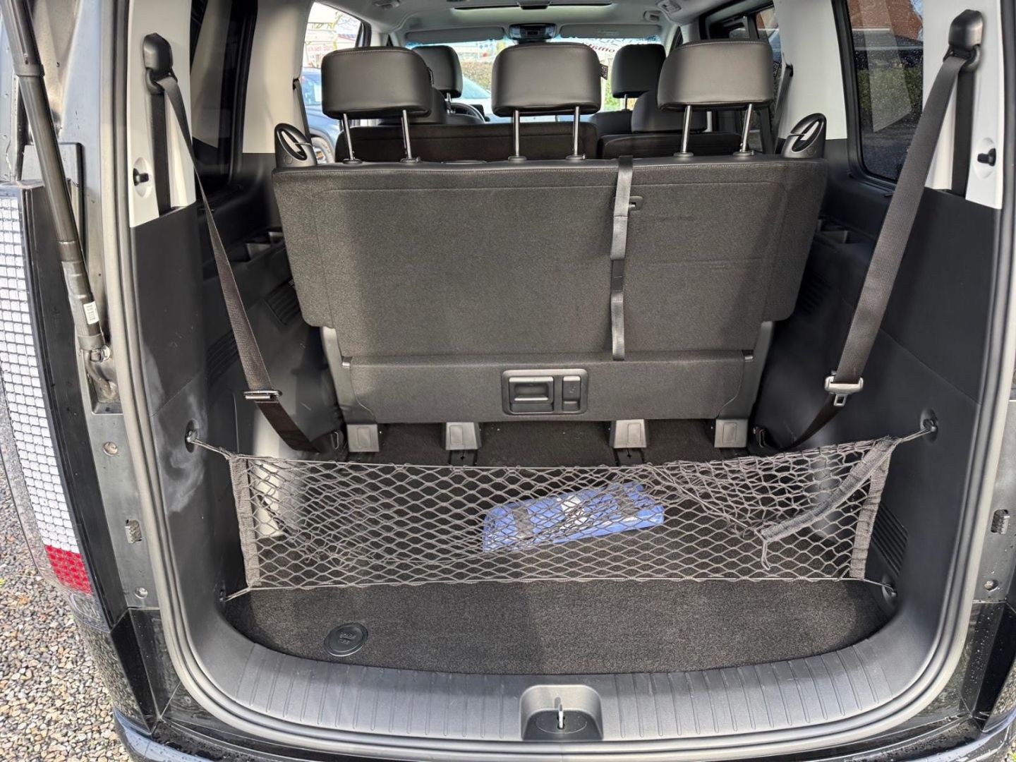 Fahrzeugabbildung Hyundai STARIA 2.2 CRdi 4WD Prime 9-Sitzer Allrad Leder