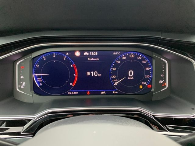 Fahrzeugabbildung Volkswagen Polo 1,0 TSI R-LINE MATRIX-LED NAVI DCP KAMERA S