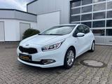 Kia cee'd / Ceed *Kamera+Navi+SHZ+* - gebrauchte Kia cee'd / Ceed aus dem Jahr 2015