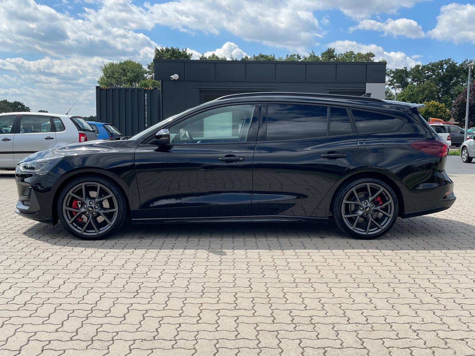 Ford Focus Turnier 2.3 EcoBoost ST X 1HD MwSt.  B&O