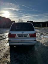 Seat Alhambra Sport 1.9TDI PD 85kW  - Seat mit Diesel-Antrieb: Kleinbus, 9