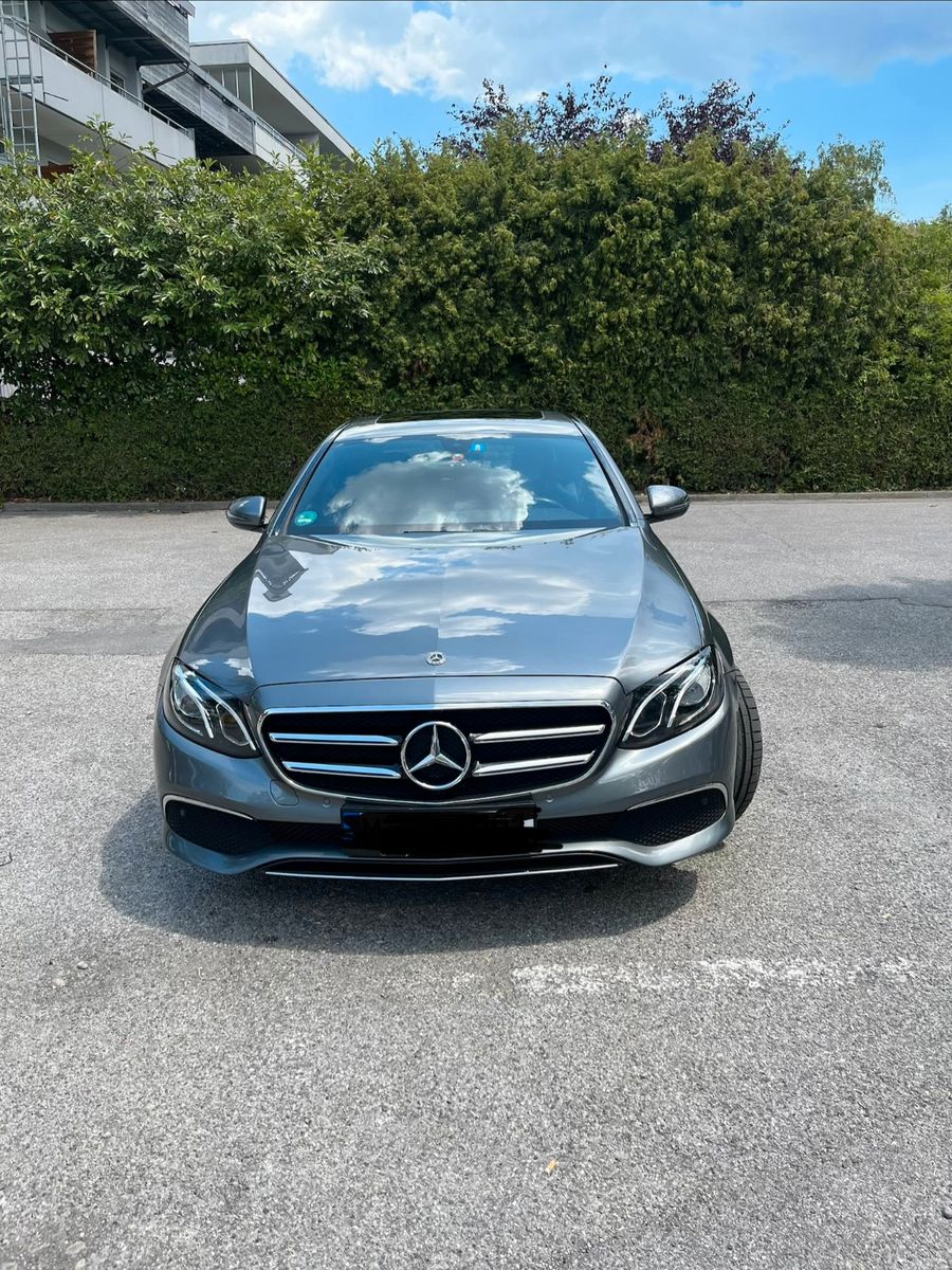 MERCEDES-BENZ E 220 d Autom.*9G*Limousine*Sport Style*TOP Gep