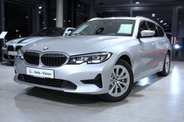 BMW 330e (G21) xDrive Advantage *LED*AppleCP*ParkAss