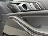 BMW X5 M50i, *8Zyl*4x4*STHZ*LFW*HUD*Massage - gebrauchte BMW X5 M50 aus dem Jahr 2021