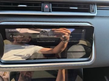 Land-Rover Range Rover Velar - 11