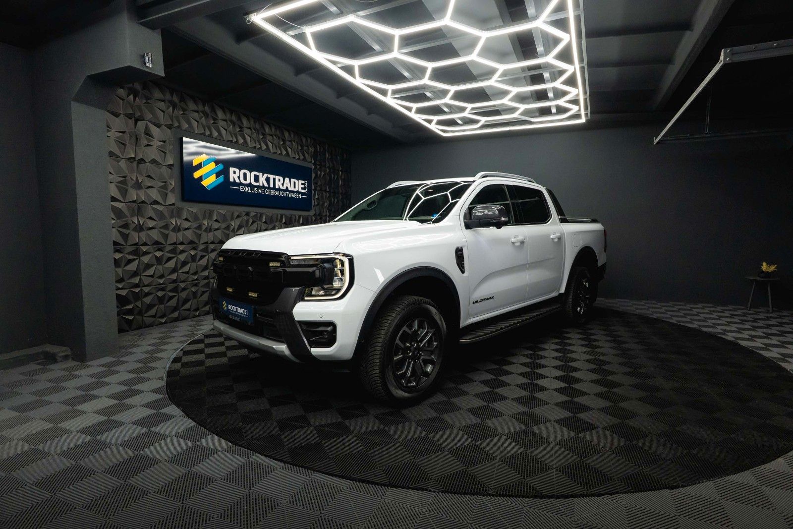 Fahrzeugabbildung Ford Ranger Wildtrak e-4WD Doppelkabine Offroad *ACC*