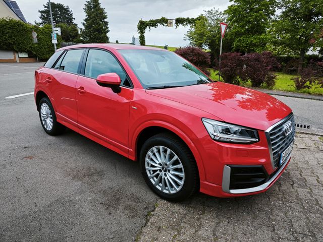 AUDI Q2 30 TDI design, HU/AU&amp;KD Neu, S-Line, AHK abne