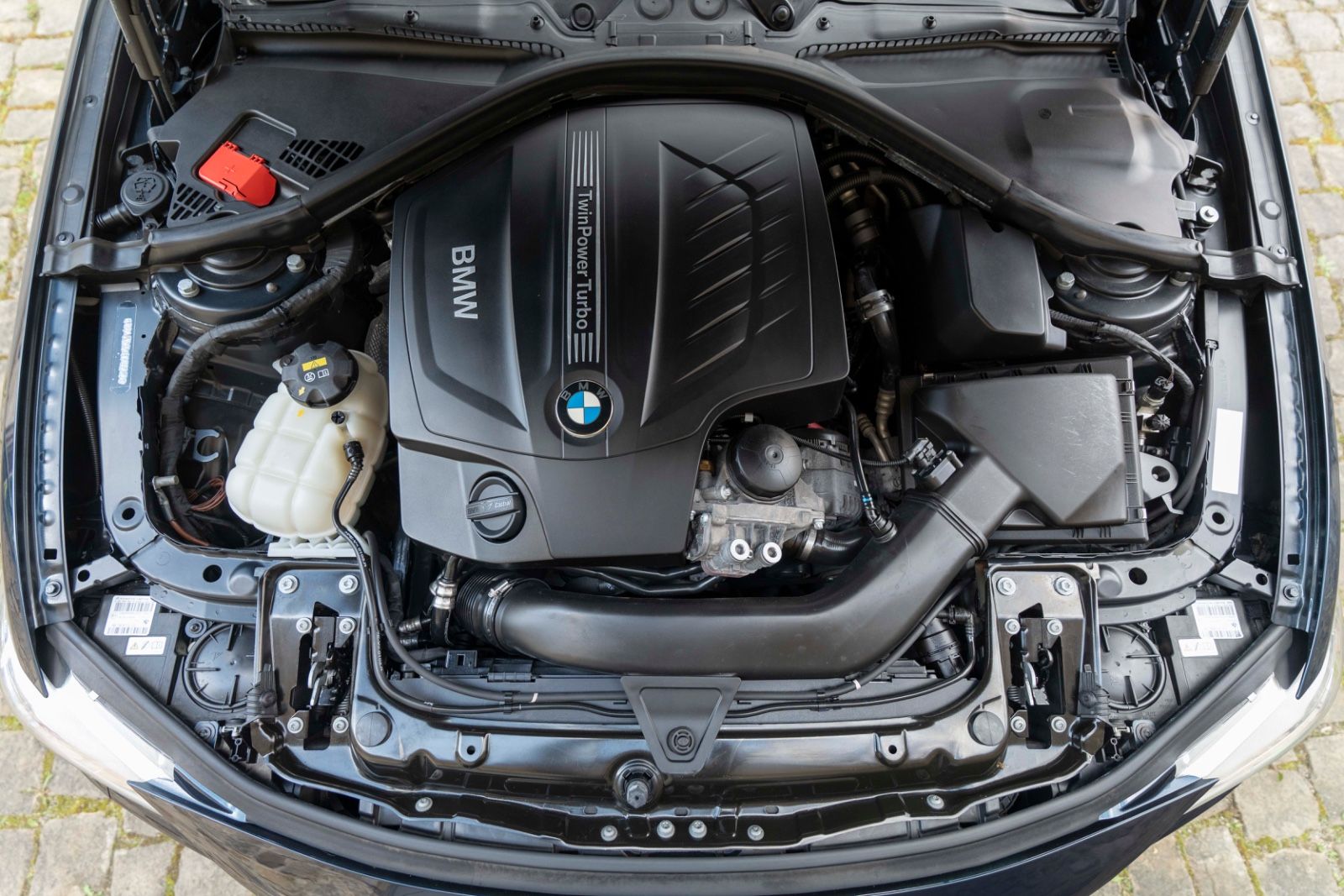 Fahrzeugabbildung BMW 435IX Coupe M-PERFORMANCE H&K HUD KAM NAV ALC