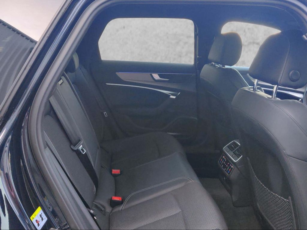 Audi A6 Avant TFSI e Sport 55 TFSIe quattro 270(367)