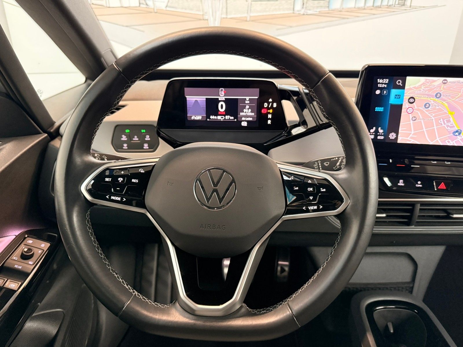 Fahrzeugabbildung Volkswagen ID.3 Pro Performance 150 kW IQLight+Kam+App+Navi