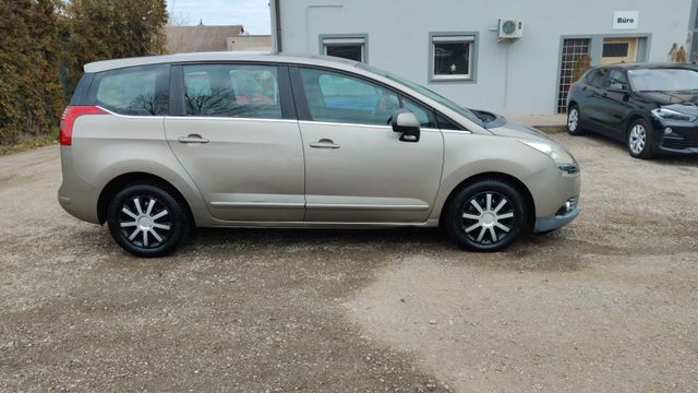 Peugeot 5008 1.6 Premium HDi FAP 110