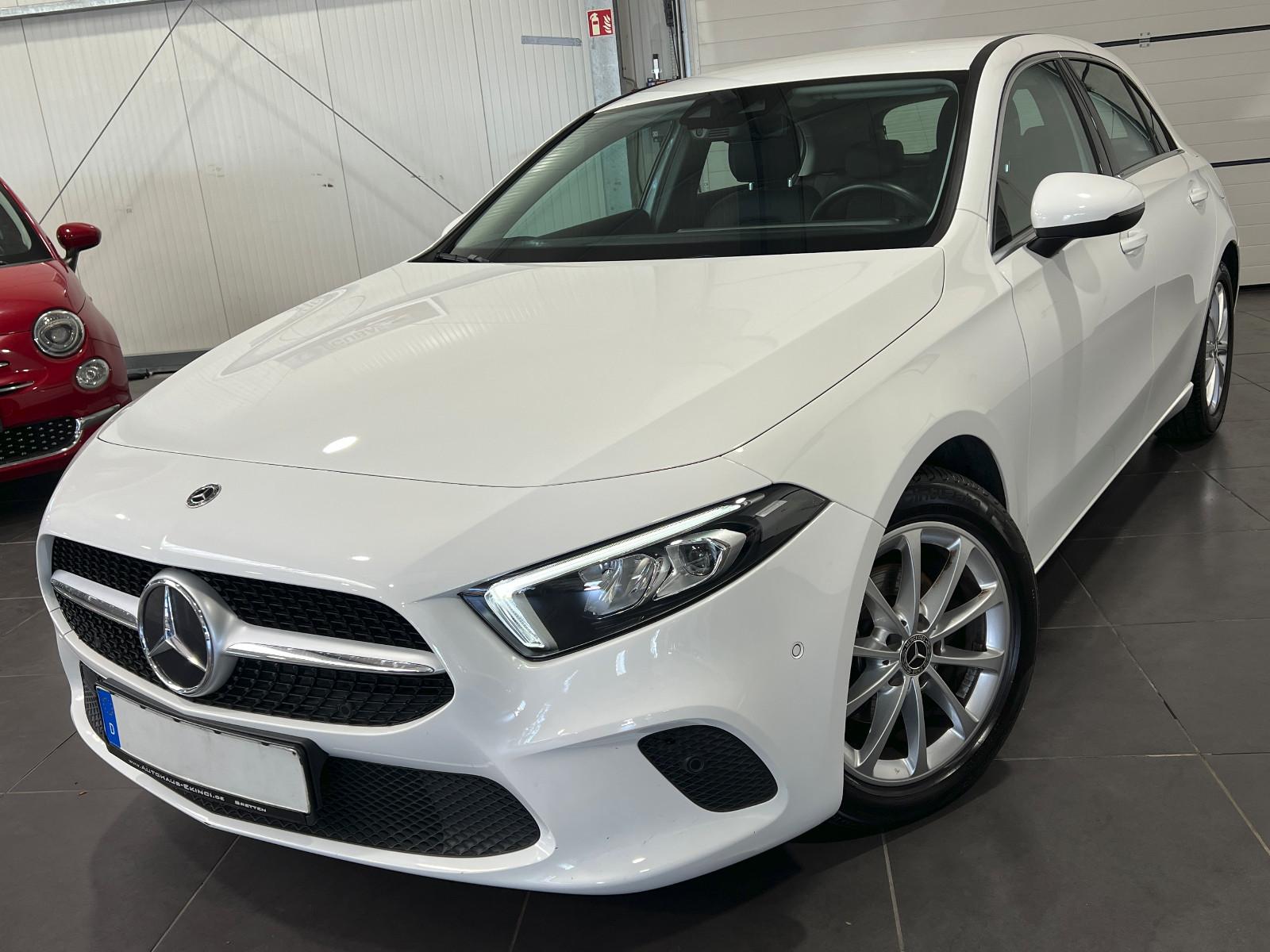 Mercedes-Benz A 180 Automatik **Navi*LED*Kamera*SHZ*PDC**