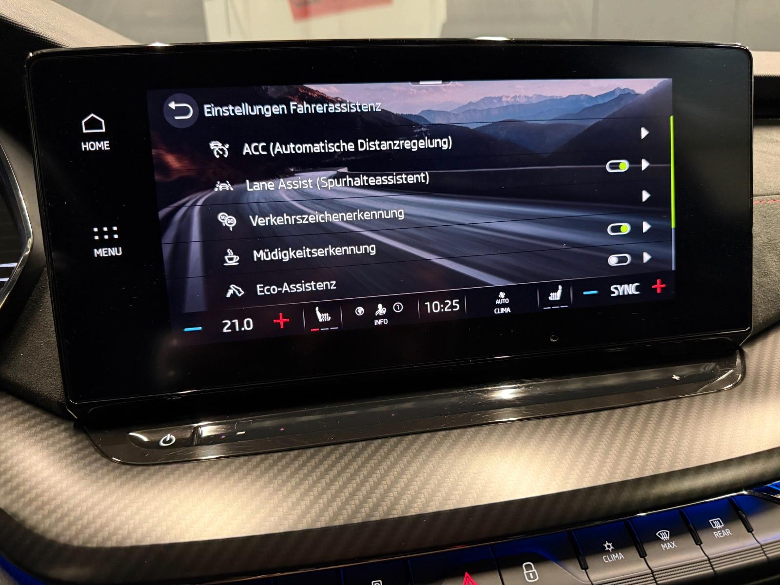 Skoda Octavia Combi RS 4x4 *19Zoll*Challenge*Standhzg*