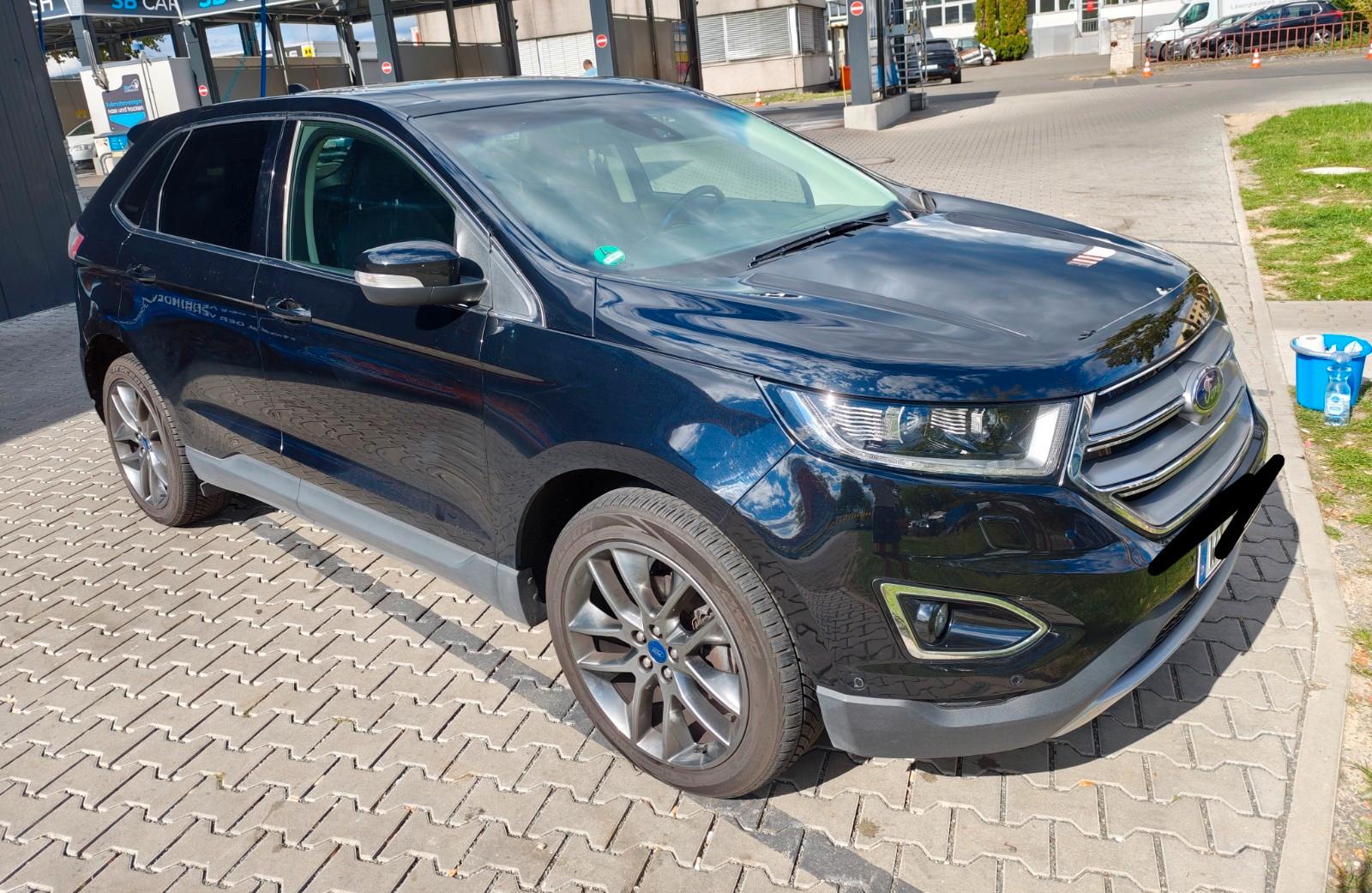 Ford Edge Titanium Bi-Turbo 4x4 Panorama Leder Kamera