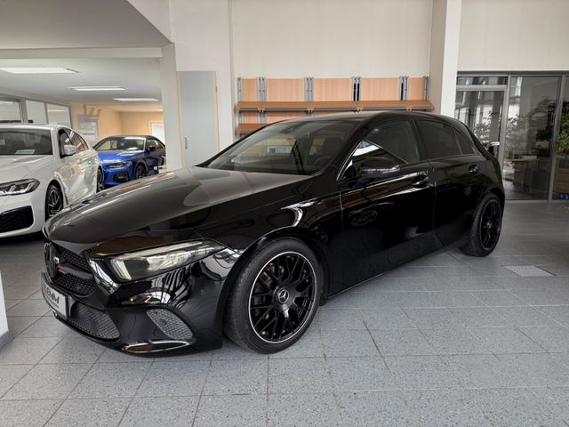 Mercedes-Benz A 200 Automatik/Night/LED/AMG-Styl/Carbon/Navi