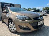 Opel Astra J Sports Tourer Energy - Opel Astra: Energy