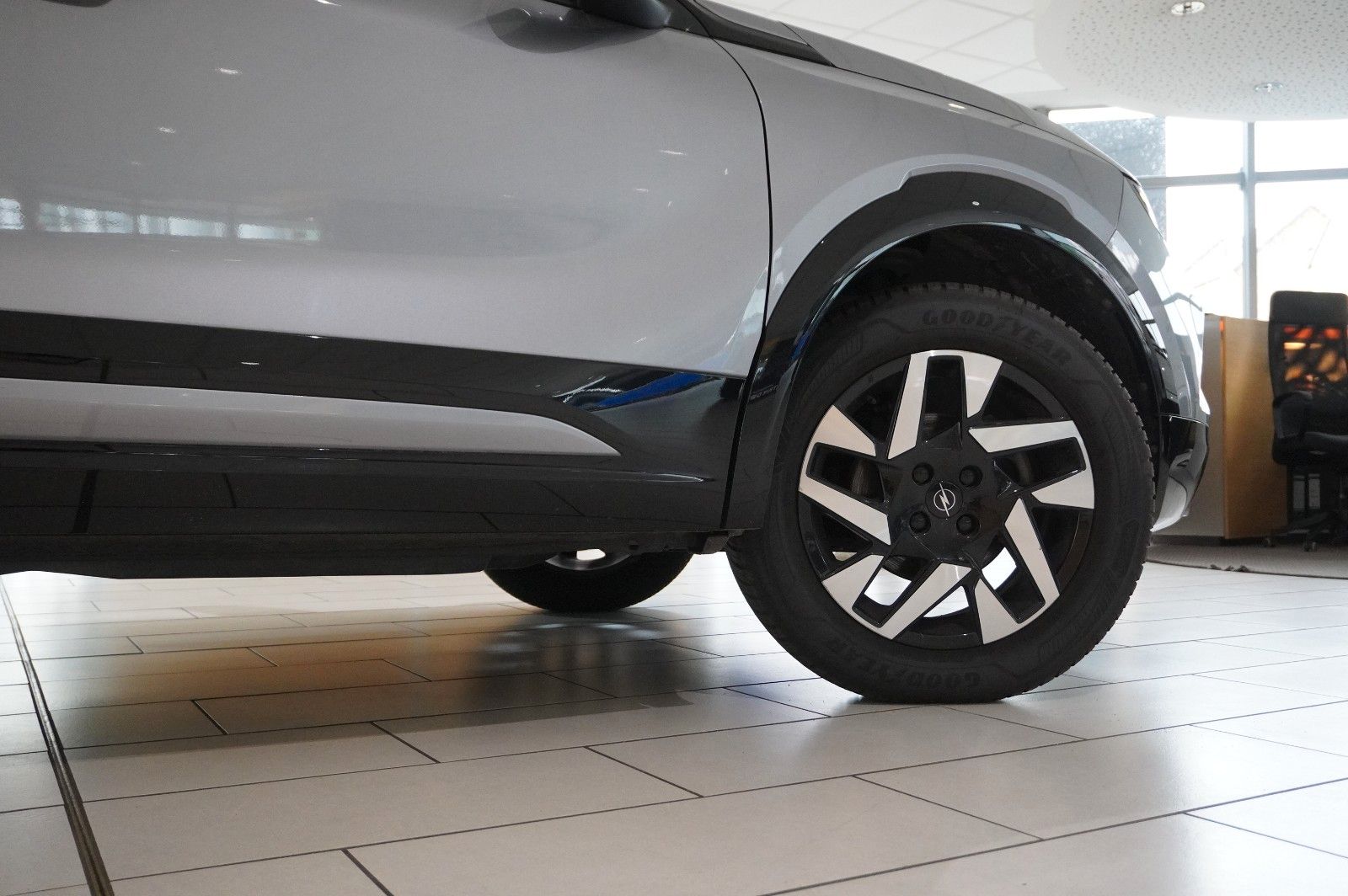Fahrzeugabbildung Opel Mokka 1.2T GS SPORT NAVI/LED/KAMERA/SH/SPORT/DAB
