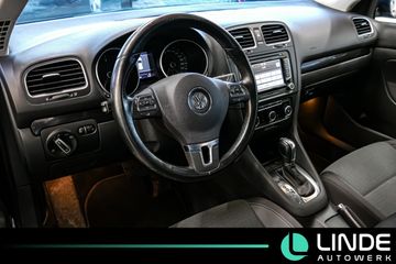 Volkswagen Golf - 10