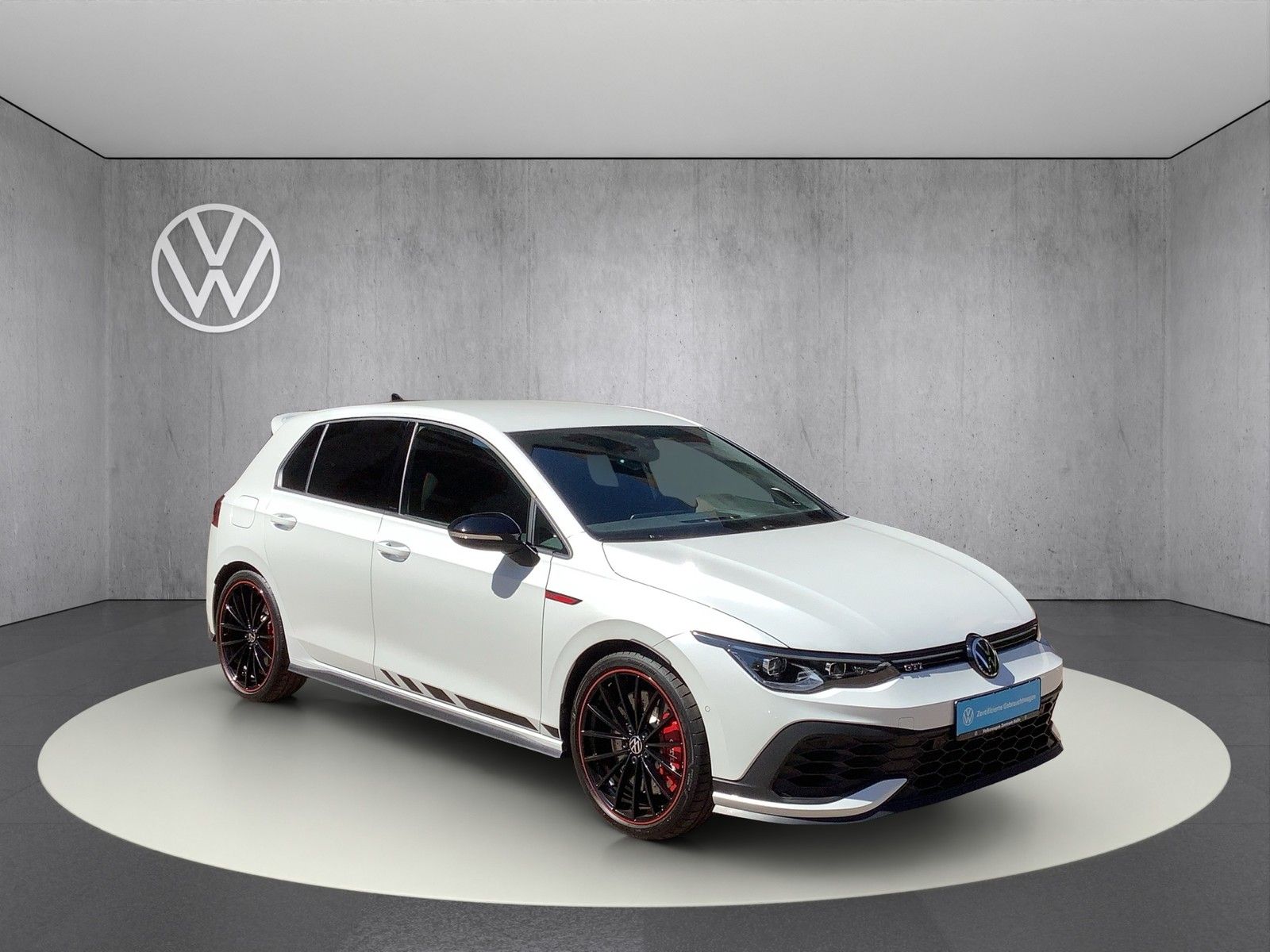 Volkswagen Golf VIII GTI Clubsport 2.0 TSI DSG foto 4